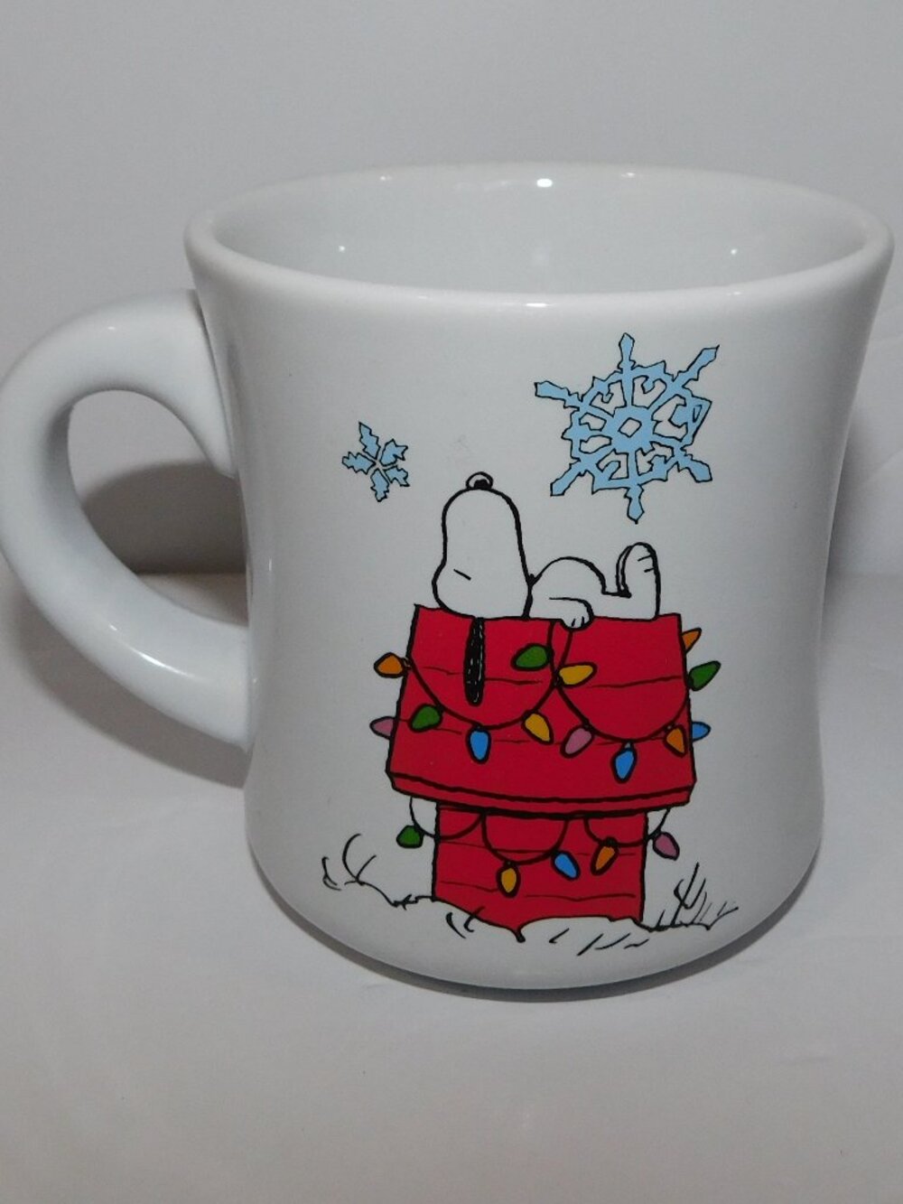 2011 Peanuts Christmas Tree Coffee Mug Snoopy Charlie Brown